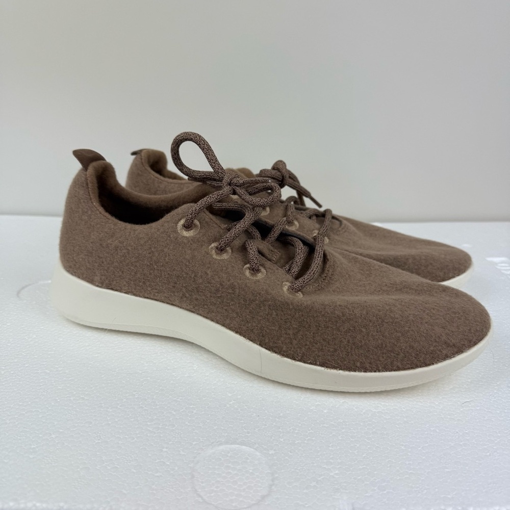 NEW Allbirds Wool Runners Hazy Beige White Sole Sz 11